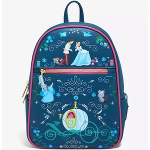 🪡🩵Loungefly Disney Cinderella Storybook Mini Backpack🪡🩵